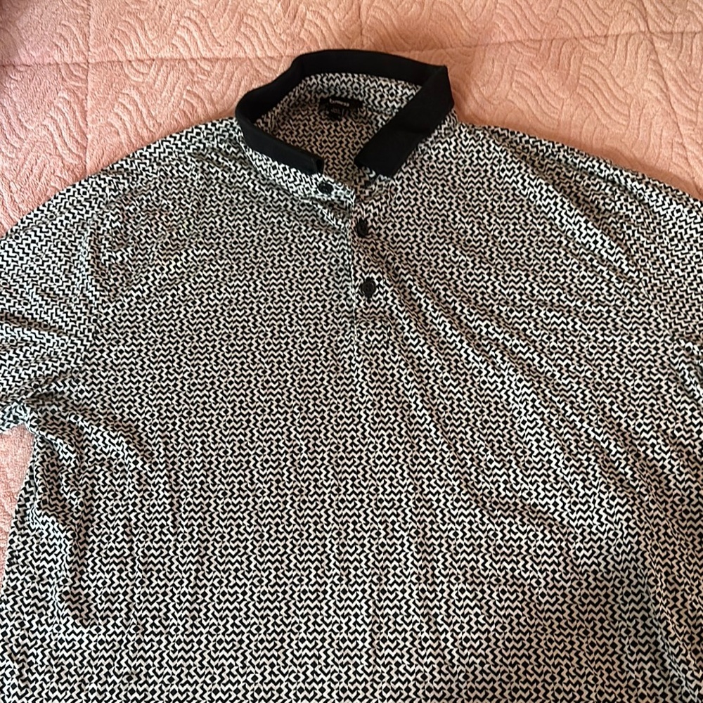 Black and White Patterned Men's Shirt